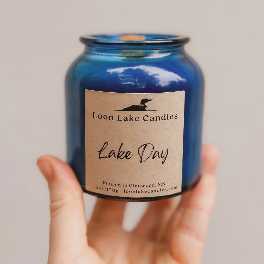 Lake Day 6 oz Blue Glass Candle